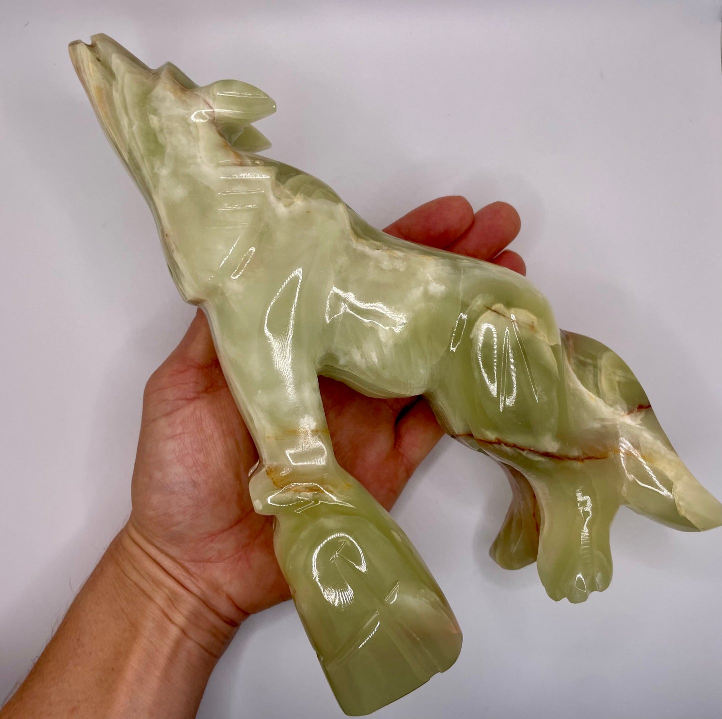 Onyx Wolf Carving || Green Onyx Wolf || Wolf Carving