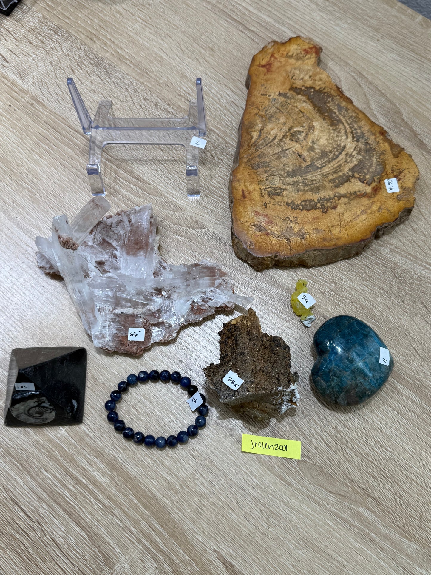 Jrolen2001 - 10/21 Live Sale