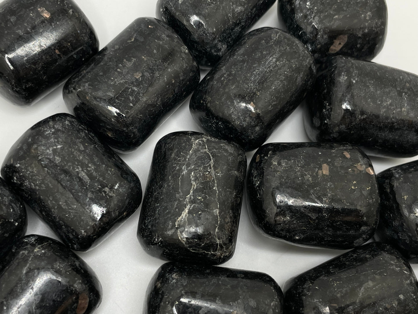 Nuummite Tumble || Nuummite Stone || Nuummite Tumbled Stone