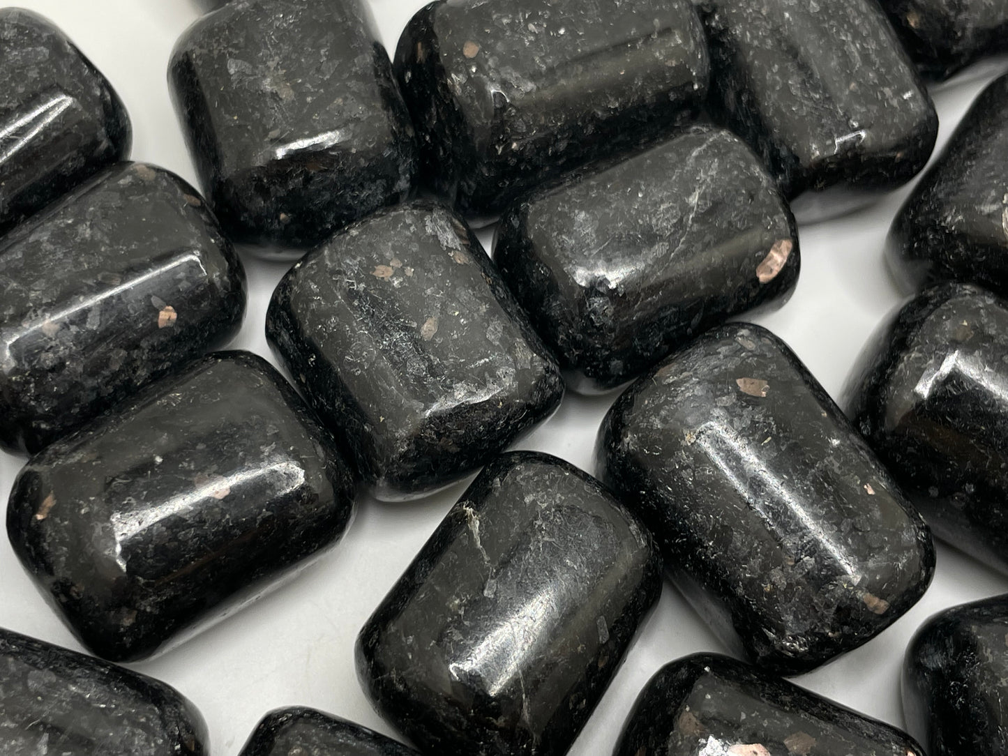Nuummite Tumble || Nuummite Stone || Nuummite Tumbled Stone