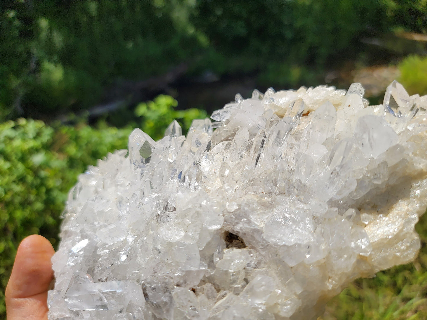 Clear Quartz Crystal Cluster || Raw Quartz Cluster || Lemurian Quartz Crystal Cluster