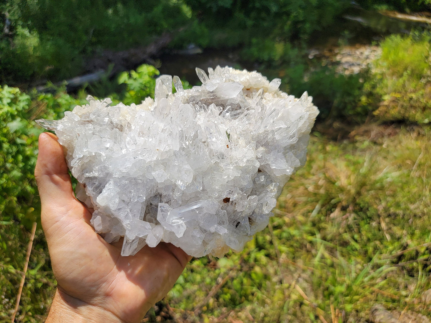 Clear Quartz Crystal Cluster || Raw Quartz Cluster || Lemurian Quartz Crystal Cluster