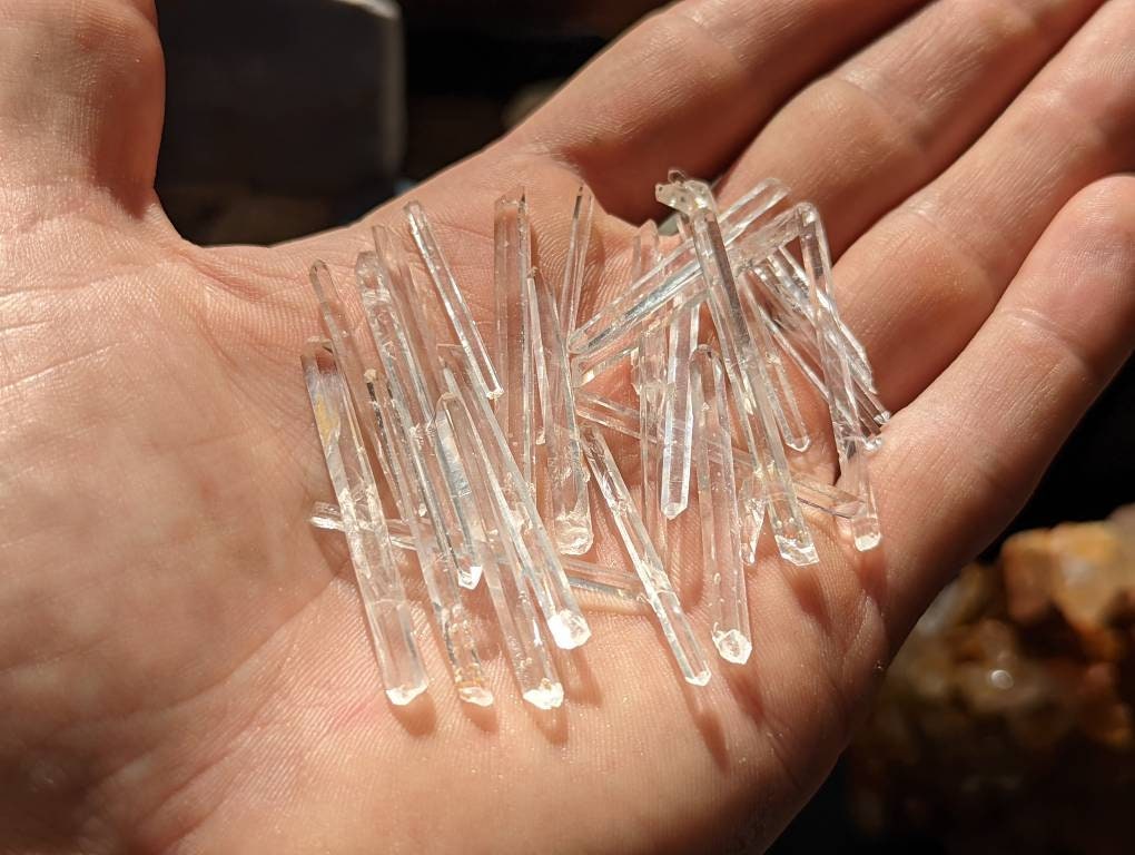 AAA - Singing Lemurian Columbian Quartz Crystal Wands || Columbian Quartz Crystal || Lemurian Seed Crystals || Pick your size!!