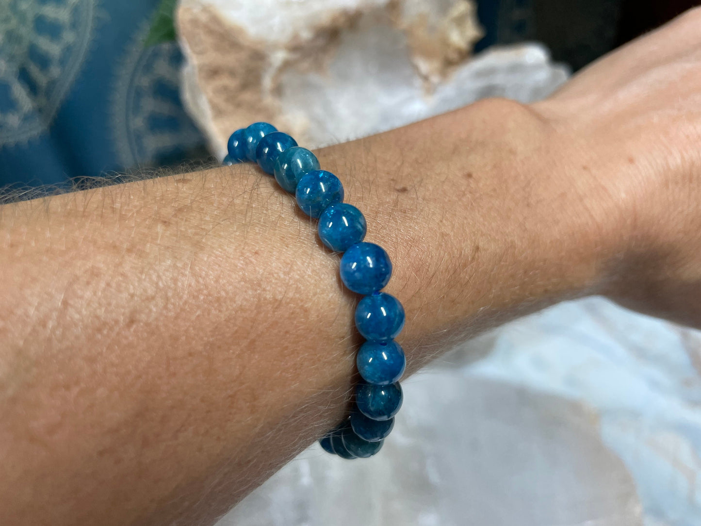 Blue Apatite Crystal Bracelet || Blue Apatite Beaded Bracelet || Blue Apatite Crystal Jewelry
