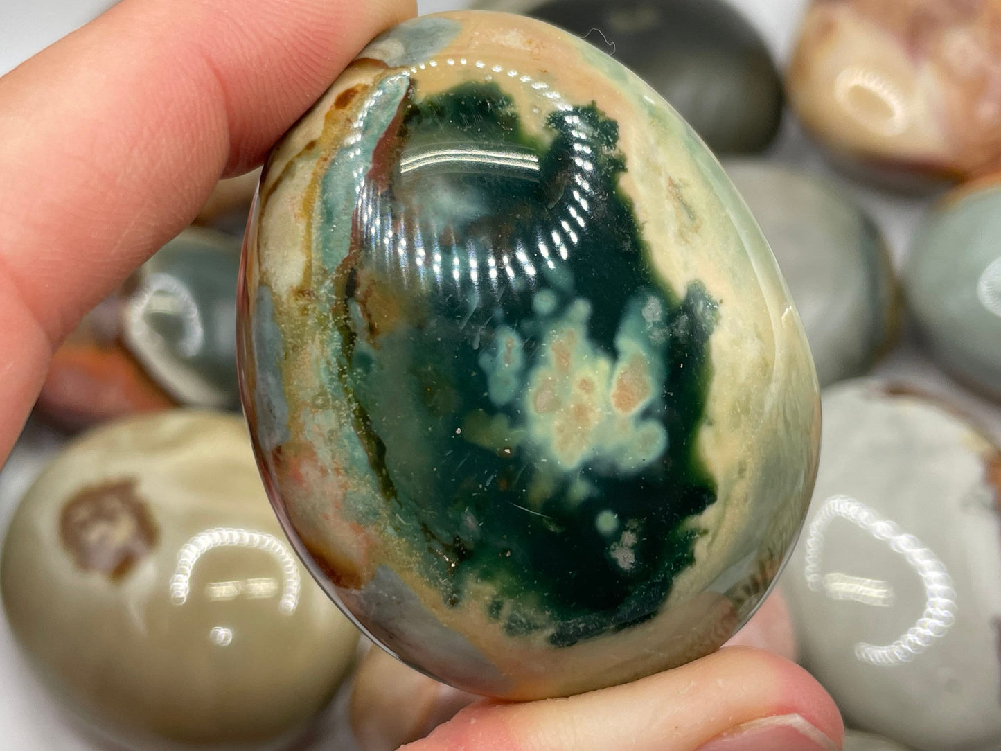 Polychrome Jasper Palm Stone || Natural Polychrome Jasper Palm Stone