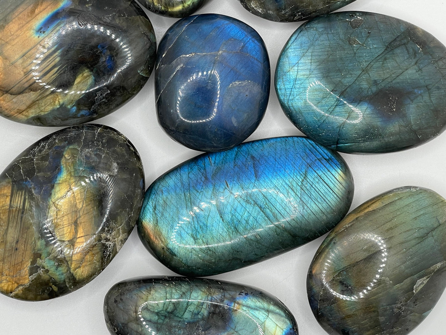 Labradorite Palm Stone || Flashy Labradorite Palm Stone || Labradorite Crystal Palm Stone || Polished Labradorite Palm Stone