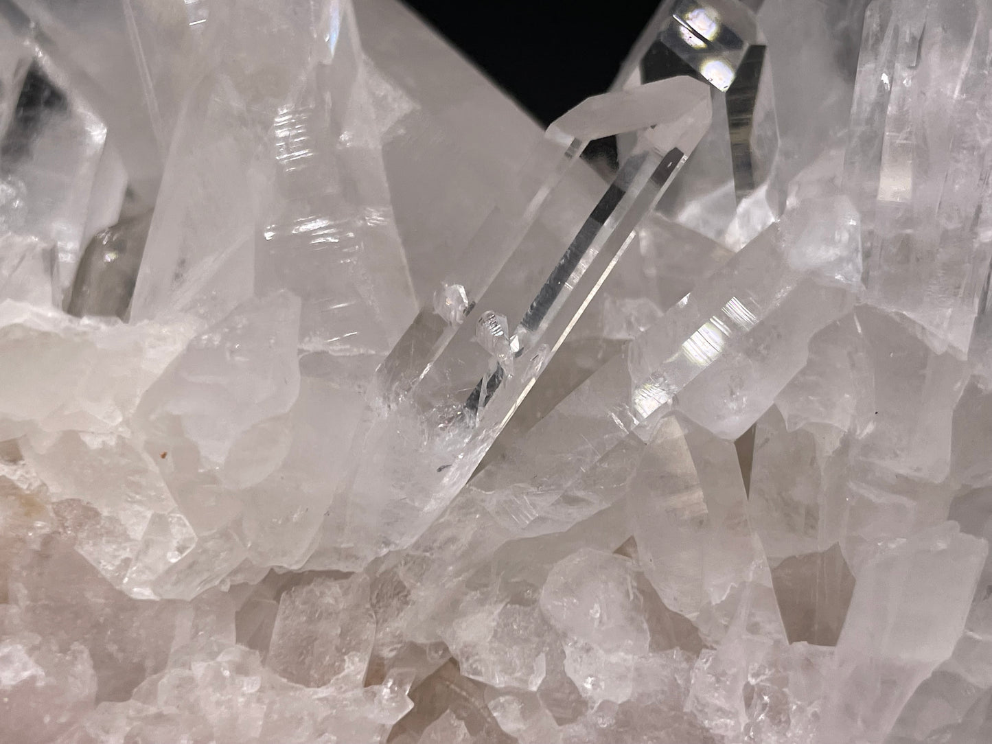 Clear Quartz Crystal Cluster || Raw Quartz Cluster || Lemurian Quartz Crystal