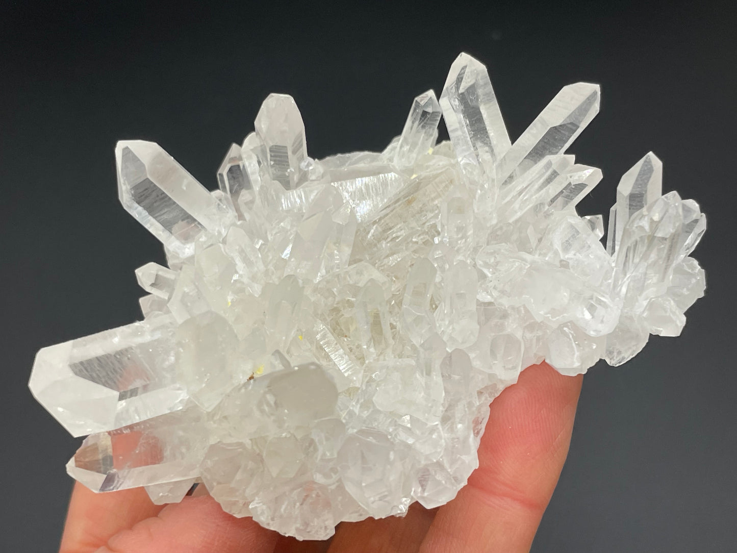 Clear Quartz Crystal Cluster || Raw Quartz Cluster || Lemurian Quartz Crystal