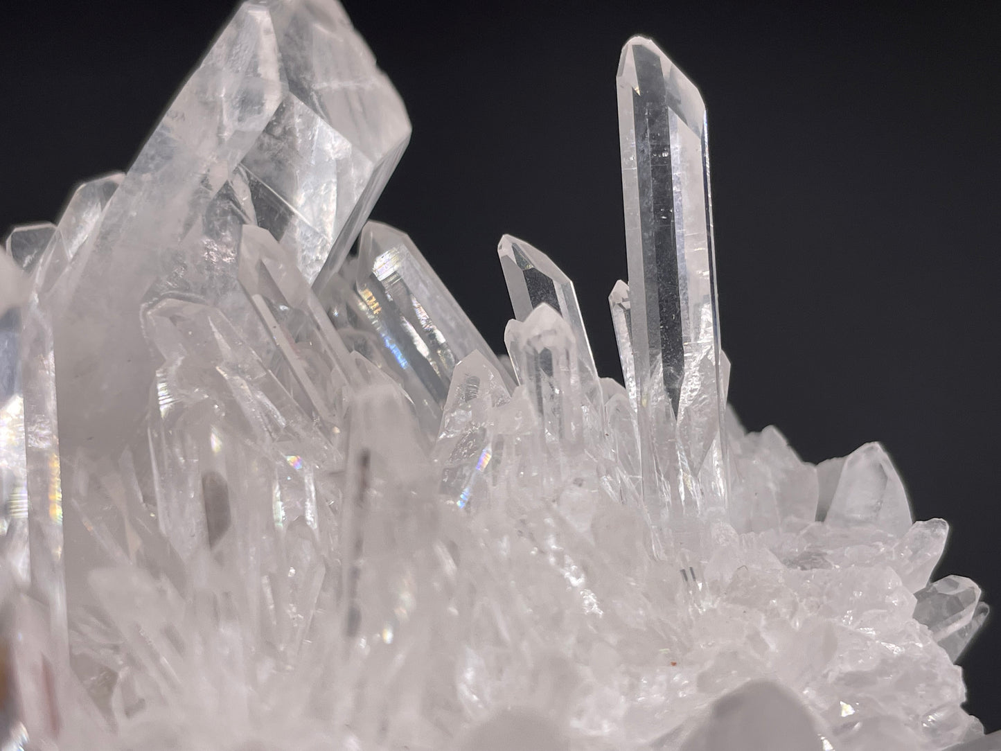 Clear Quartz Crystal Cluster || Raw Quartz Cluster || Lemurian Quartz Crystal Cluster