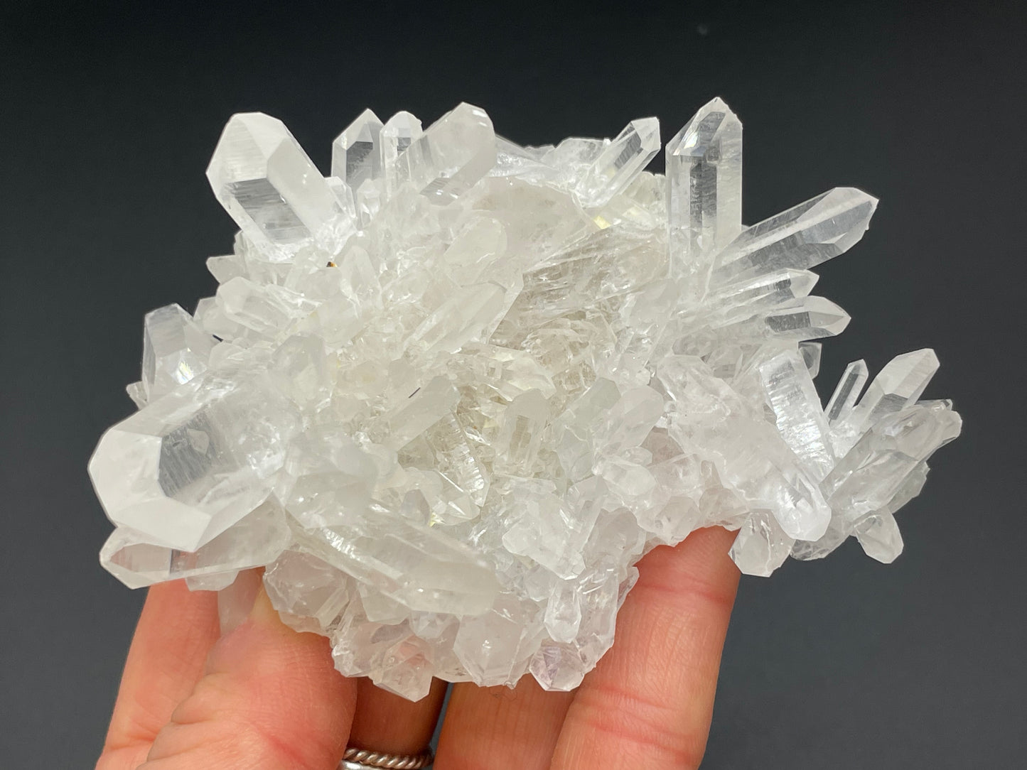 Clear Quartz Crystal Cluster || Raw Quartz Cluster || Lemurian Quartz Crystal