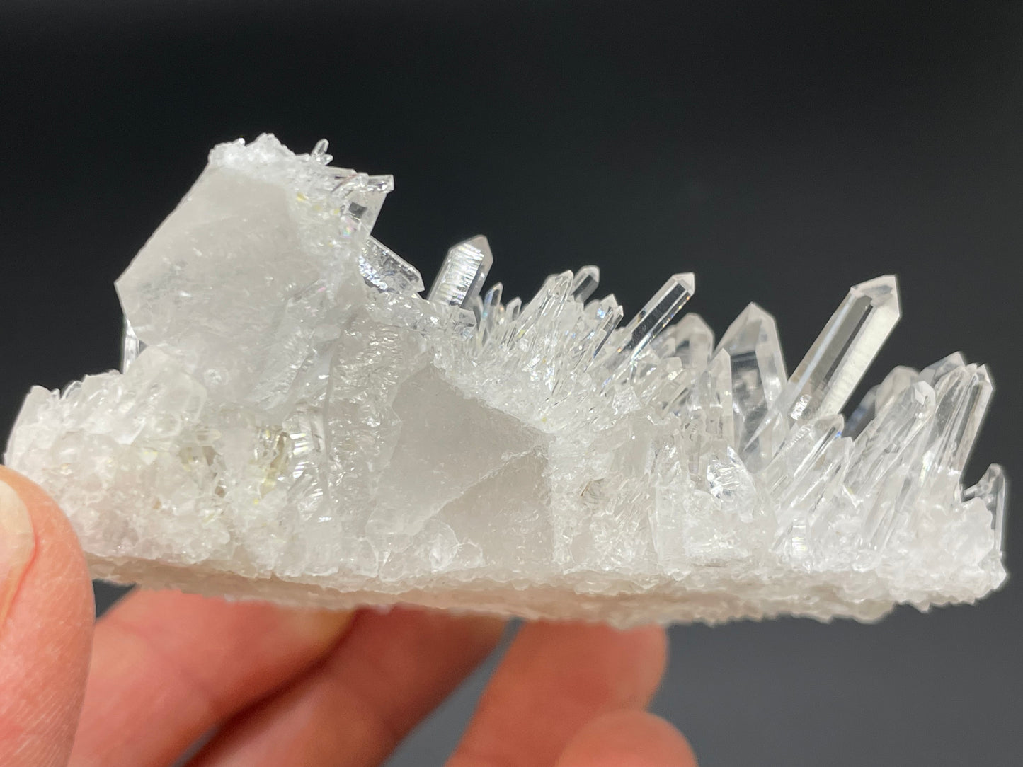 Clear Quartz Crystal Cluster || Raw Quartz Cluster || Lemurian Quartz Crystal Glassback