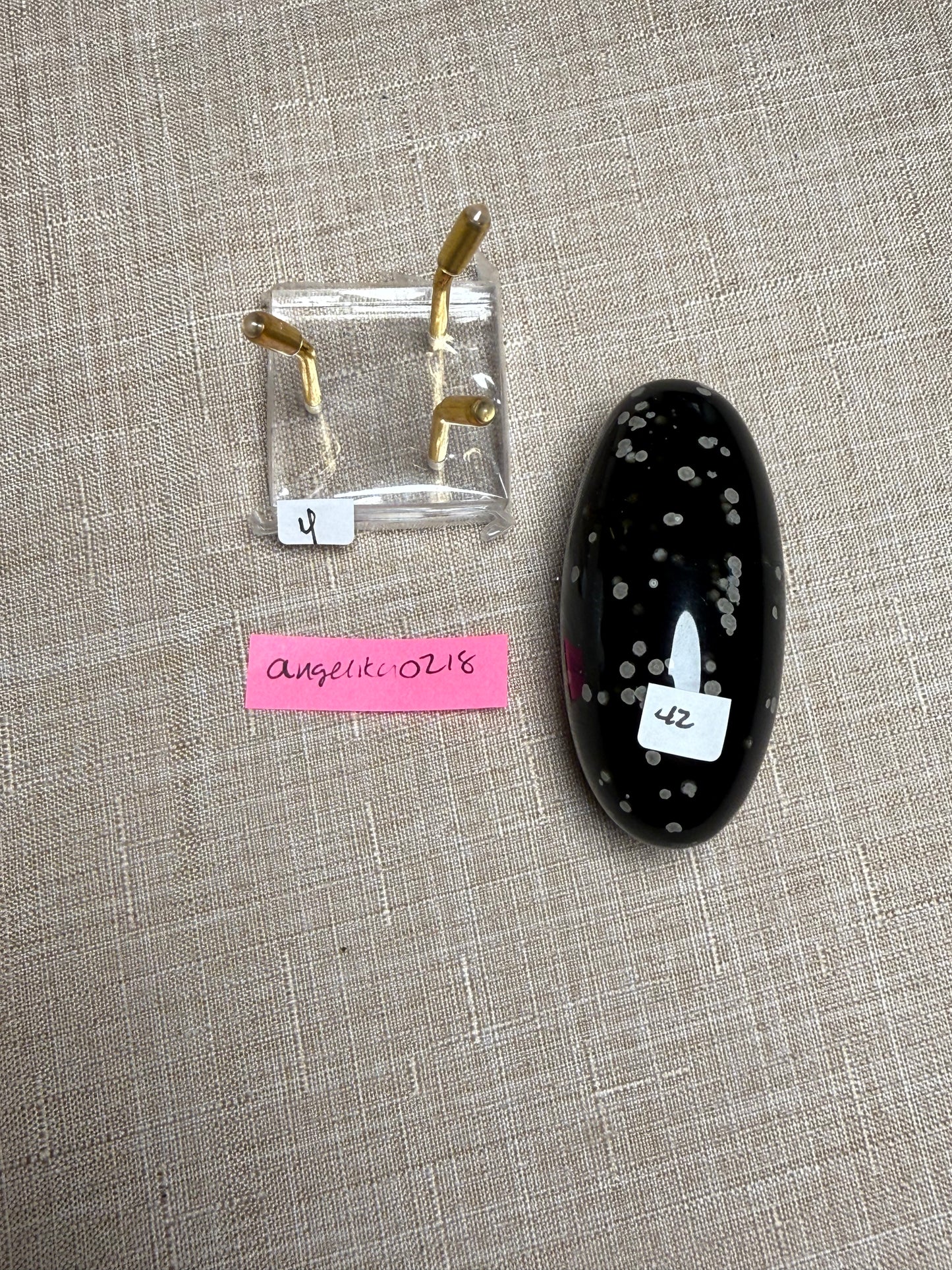 Angelikka0218 9/15 Live Sale