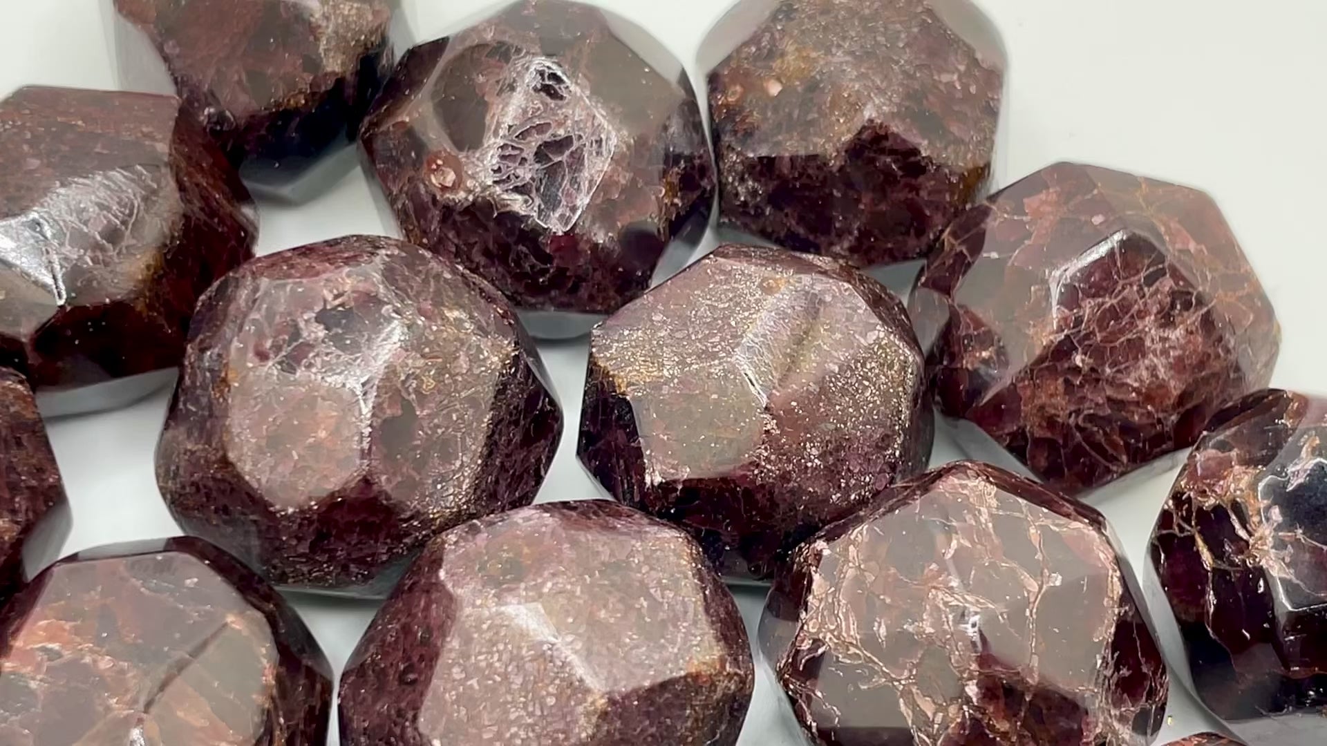 Garnet Dodecahedron || Garnet Stone || Garnet Tumbled Stone