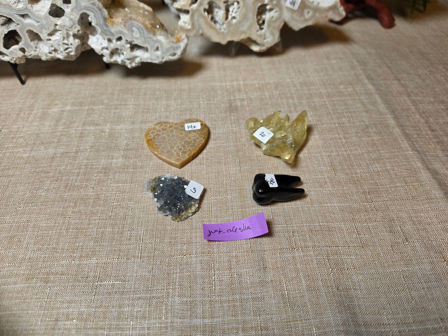 Just_alesha 9/18 livesale/story sale