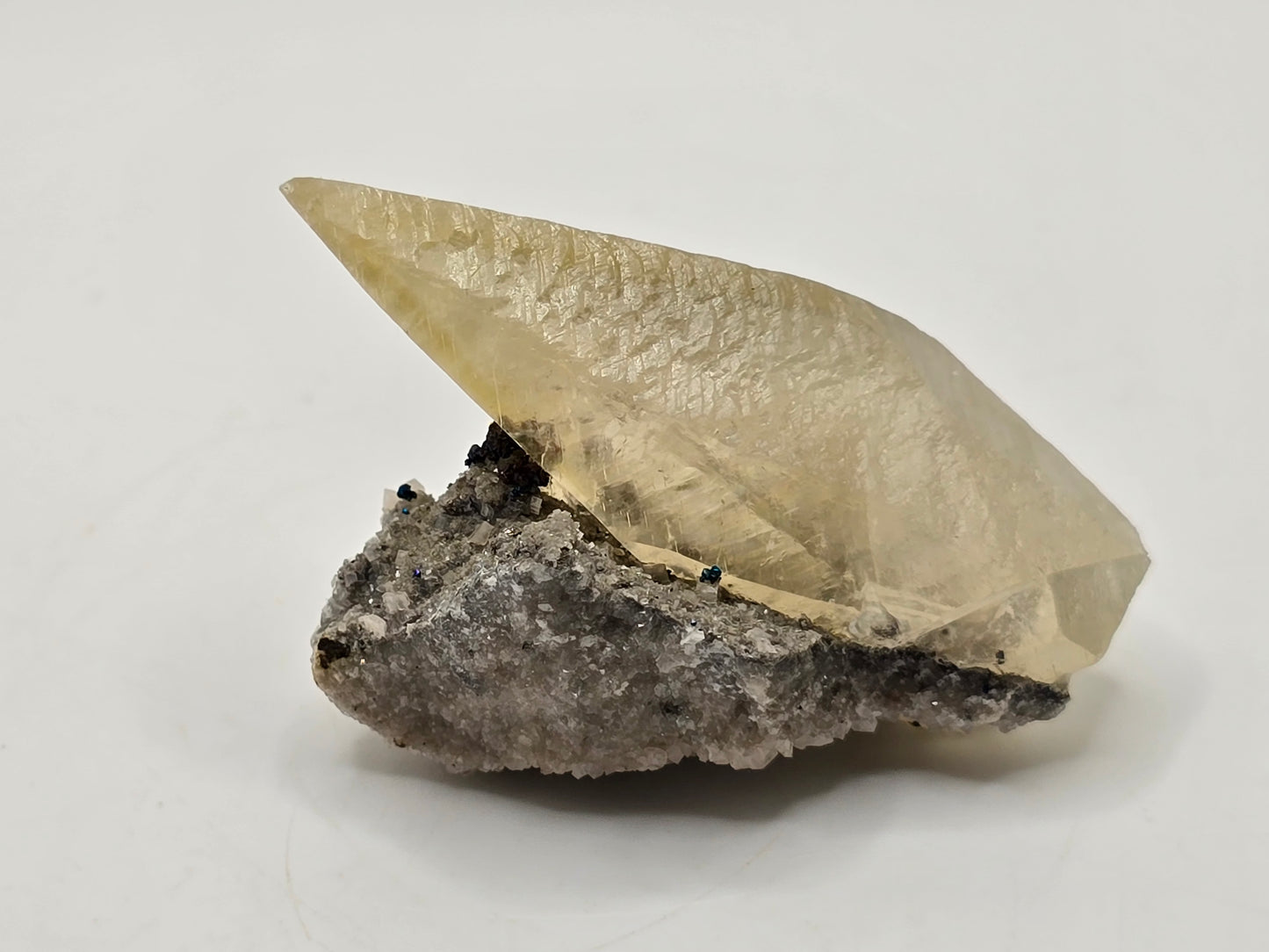 Sweetwater Calcite Cluster with Chalcopyrite || #99