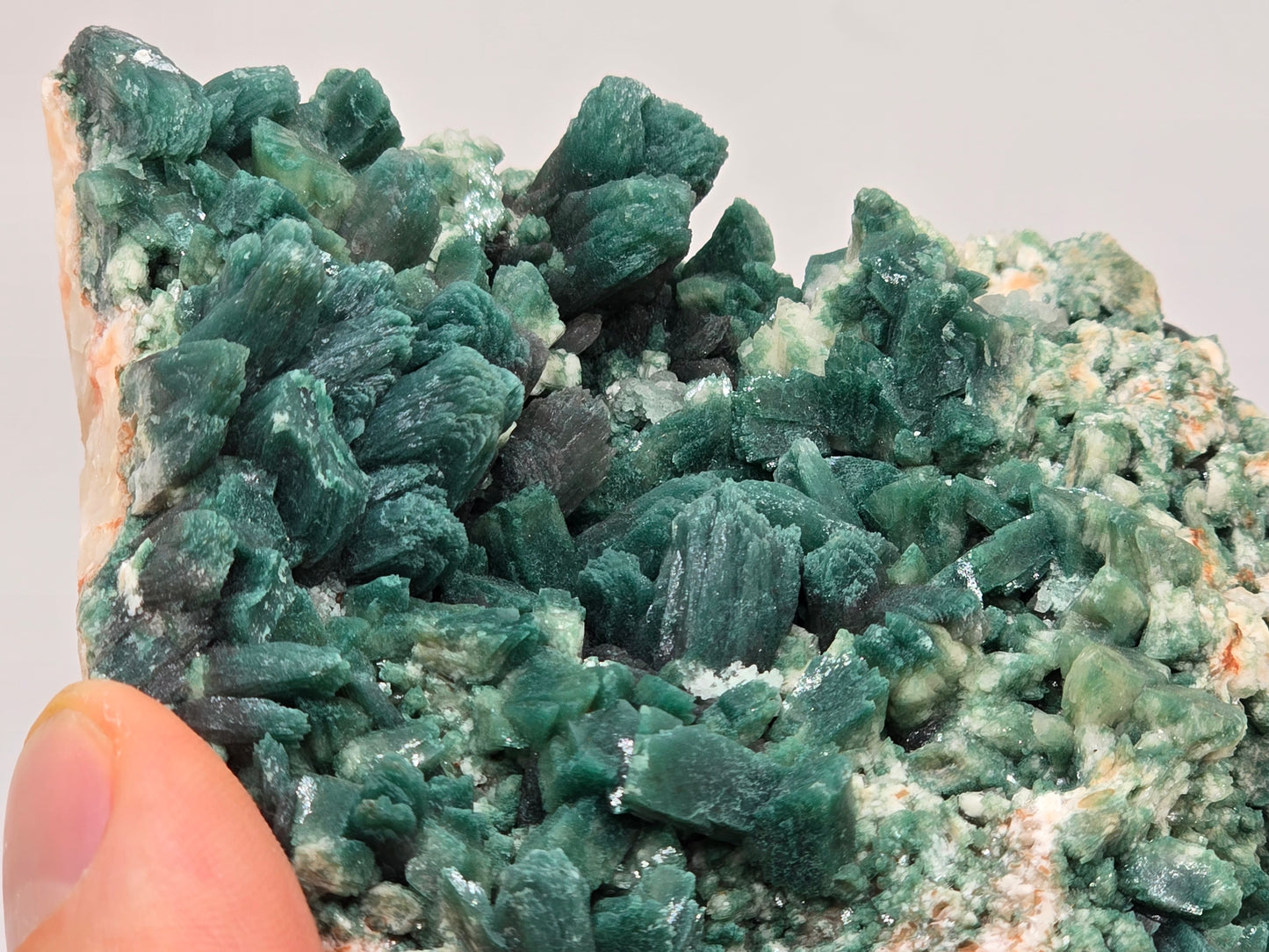Green Heulandite and Stillbite Cluster Statement Piece || #81