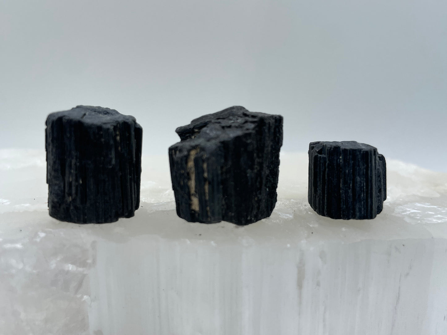 Black Tourmaline || Raw Black Tourmaline|| Black Tourmaline Crystal || Choose your Size