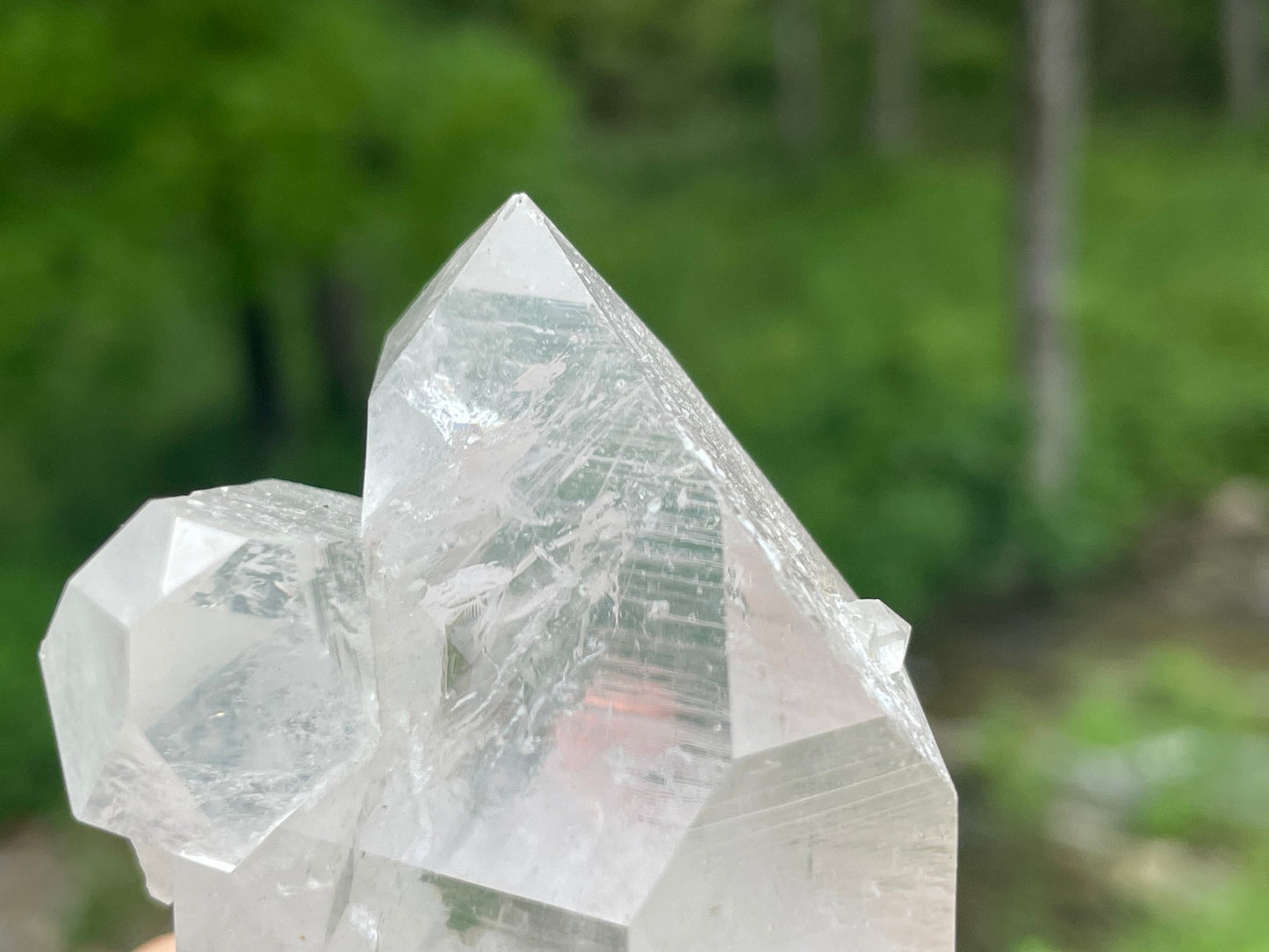 Clear Quartz Crystal Point Cluster || Raw Quartz Point Cluster || Lemurian Quartz Point Crystal Cluster