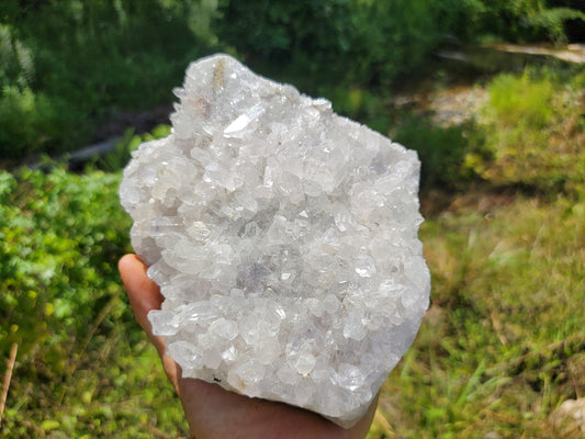 Clear Quartz Crystal Cluster || Raw Quartz Cluster || Lemurian Quartz Crystal Cluster